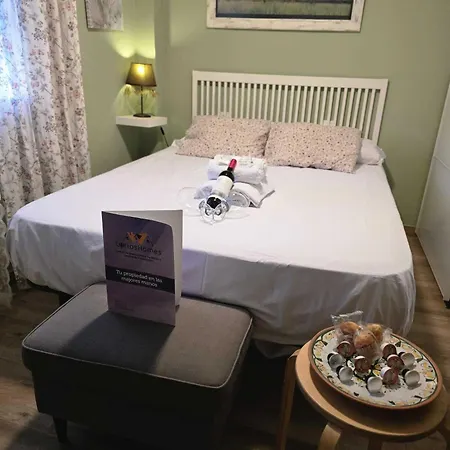 Apartamento - Piscina Comunitaria *